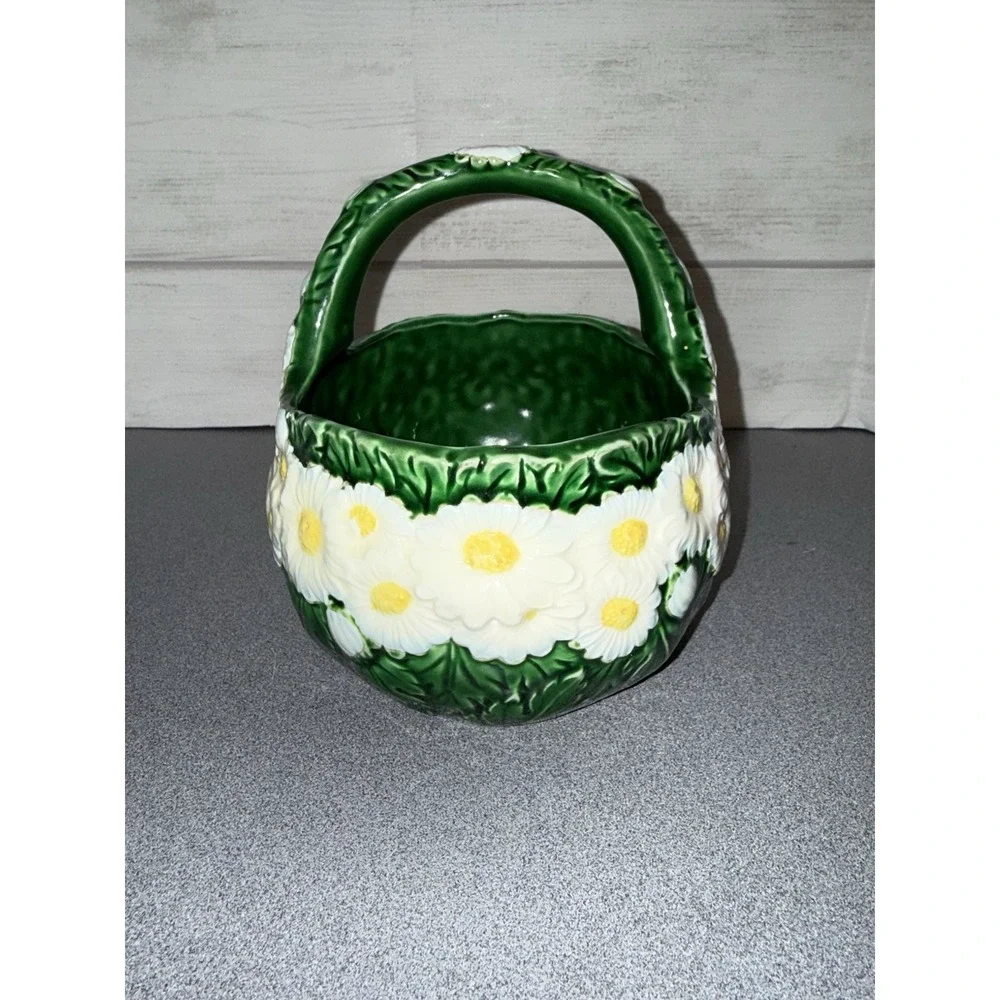 The Haldon Group Daisy Ceramic Basket , Daisy , Spring , Cottagecore , 1988